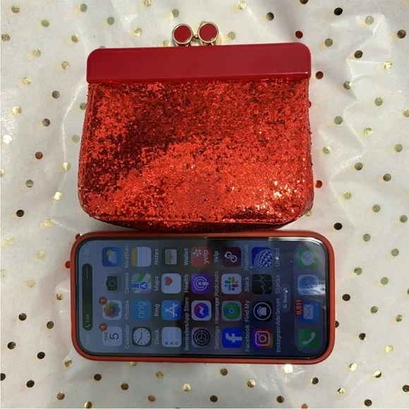 Miu Miu Red Glitter Kiss-lock snap Clutch/Coin Purse - Picture 16 of 16